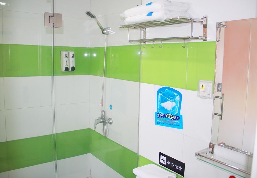 7Days Inn Chongqing Wanzhou Gaosuntang Екстер'єр фото