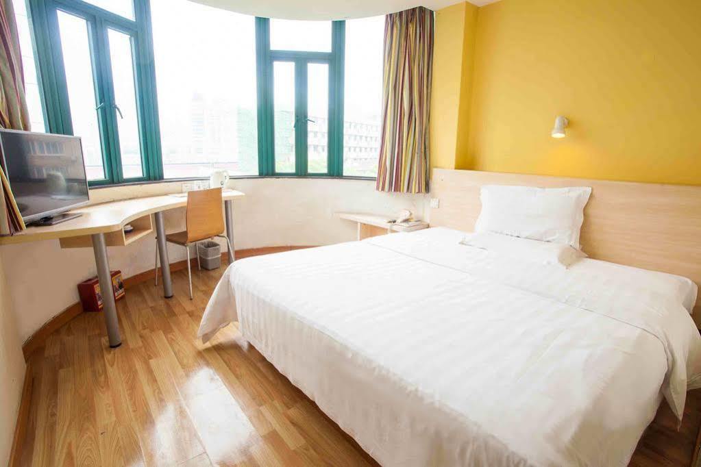 7Days Inn Chongqing Wanzhou Gaosuntang Екстер'єр фото